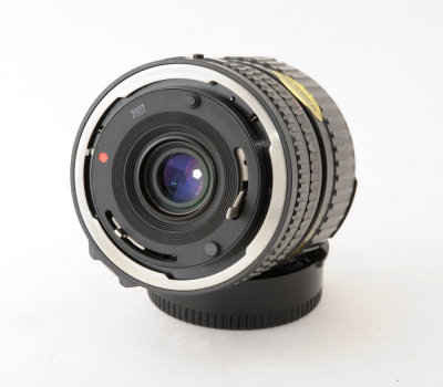 03 Canon 35-70mm f3.5~4.5 FD Mount Zoom Lens.jpg