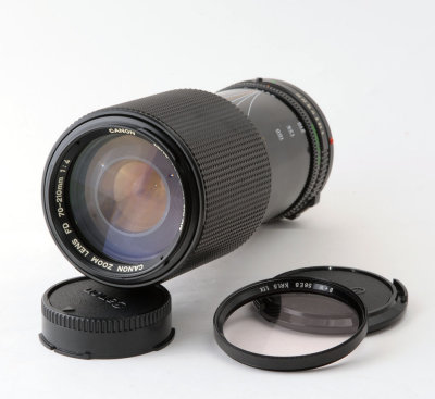 01 Canon 70-210mm f4 FD Mount Zoom Lens.jpg