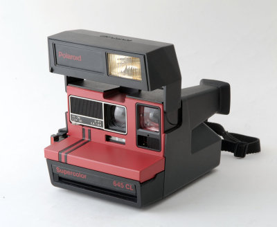 01 Polaroid Supercolor 645 CL Red.jpg