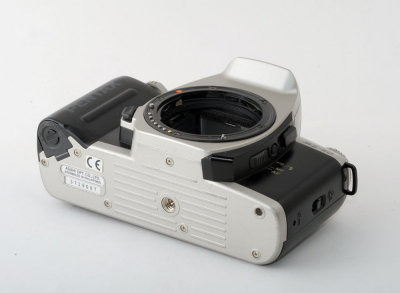 04 Pentax MZ-50 SLR Camera Body.jpg