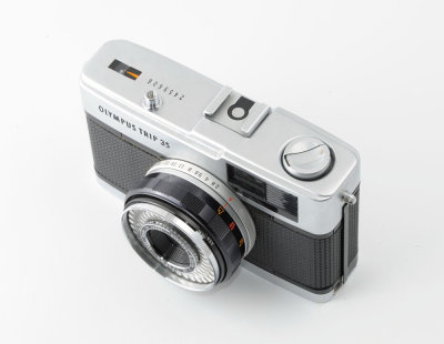 03 Olympus Trip 35 35mm Point & Shoot Film Camera Silver Shutter Button Version.jpg