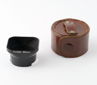 01 Kodak Retina 50mm Square Bayonet Plastic Lens Hood.jpg