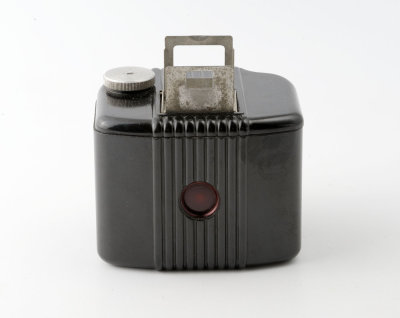 01 Kodak Baby Brownie 127 Roll Film Camera with Instructions.jpg