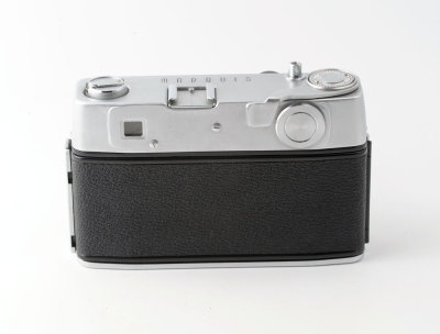 02 Taron Marquis 35mm Rangefinder Camera with Case.jpg
