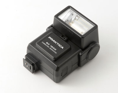 02 Pentacon Praktica BC 1600 Dedicated Bounce Flash Gun for BC-1 Camera.jpg