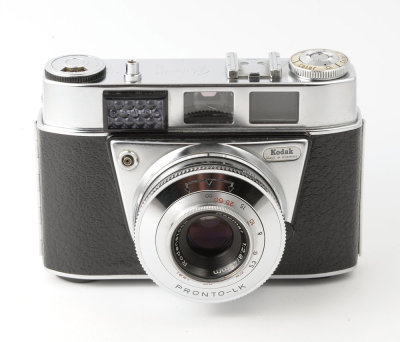 01 Kodak Rettinette 1B Camera with Case.jpg