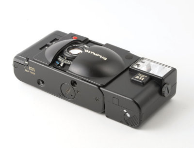 05 Olympus XA2 and A11 Flash Camera.jpg