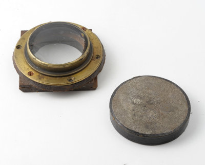 01 Vintage Brass Lens with Lens Board and Cap.jpg