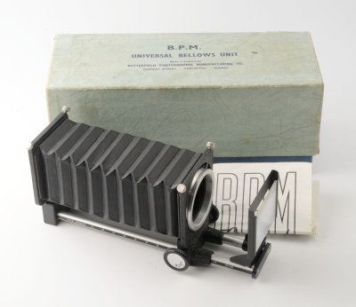 01 B. P. M. Universal Bellows Unit  with M42 Screw Mounts Boxed with Instructions.jpg