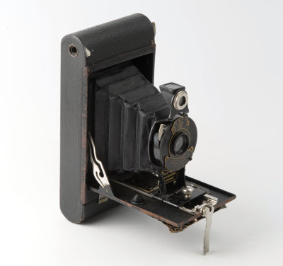 02 Kodak No. 2 Folding Autographic Folding Camera.jpg