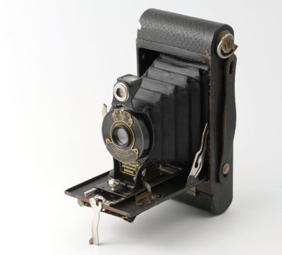 01 Kodak No. 2 Folding Autographic Folding Camera.jpg