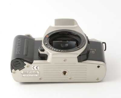 05 Pentax MZ-50 SLR Camera.jpg