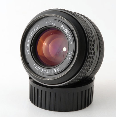 02 Prakticar 50mm f1.8 PB Mount Lens.jpg