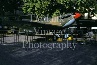 01 2X Kodachrome 35mm Slides Supermarine Spitfire PR-F X4590 Jersey 1971 Snapshots.jpg