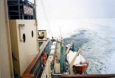Ice Breaker047