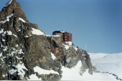 099