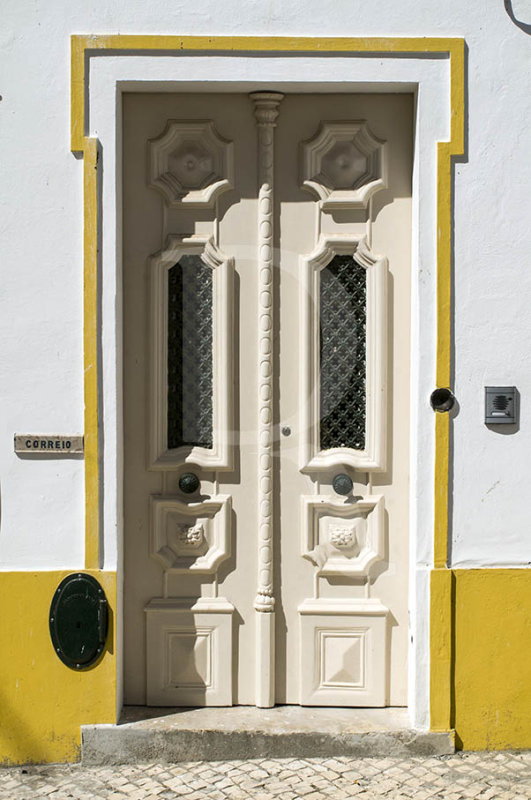 Casa Particular na Rua Visconde de Ferreira do Alentejo, 17 (IM)