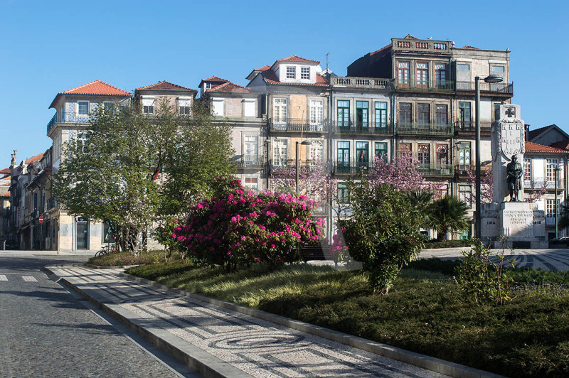 Topo Norte da Praa de Carlos Alberto