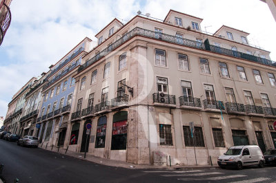 Rua da Madalena, 106 / Rua das Pedras Negras, 34-38