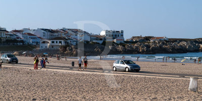 A Praia do Baleal Norte e a Estrada que a Atravessa