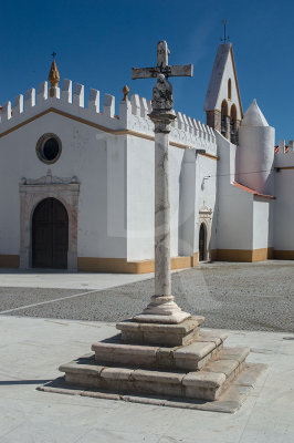 Cruzeiro de Cabeço de Vide (Monumento Nacional)
