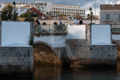 A Ponte Sobre o Rio Gilo (2014)