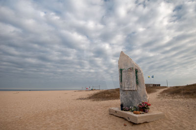 Memorial aos 17 pescadores que morreram na lagoa, atingidos por uma onda gigante, em 1963