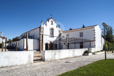 Antigo Convento dos Frades Arrbidos, contguo  Capela de Santo Antnio (Interesse Municipal)
