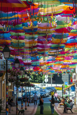 gueda - Os Chapus-de-Chuva Coloridos