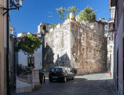 Antiga Cerca de Lisboa - Porta de So Pedro
