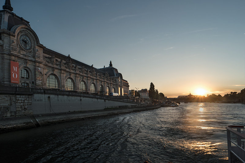 Sunset on the Seine 