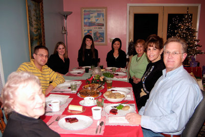 Dec. 2005 - Esther Criswell, David Criswell, Donna Boyd, Katie Criswell, Natsumi Iwamoto, Karen Boyd, Kathy and Jim Criswell