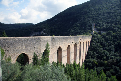 Ponte delle Torri, Spoleto.