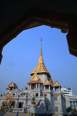 Traimit Witthayaram Temple, Bangkok, Thailand.