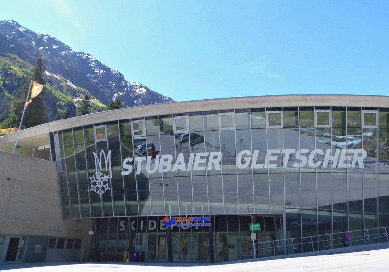 CABLE CAR LOWER STATION  . 1