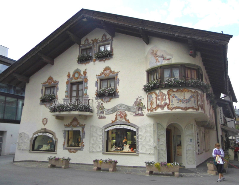 BEAUTIFUL BUILDING