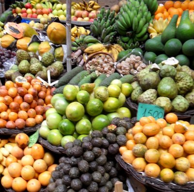 FRUIT DISPLAY