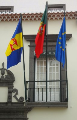 MADEIRA'S 3 FLAGS