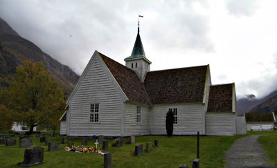OLD CHURCH AT OLDEN