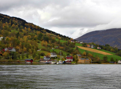THE NORDFJORD AT OLDEN  .  3