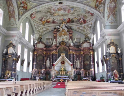 INTERIOR OF THE CHURCH OF ST GEORGE