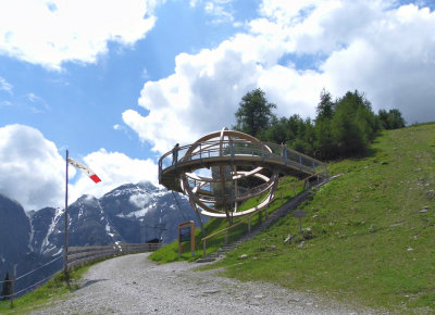 THE ALPS' LARGEST SUNDIAL