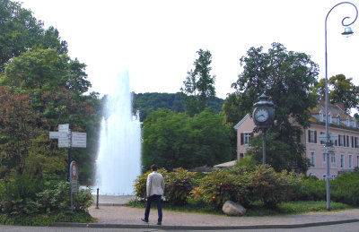 AUGUSTAPLATZ FOUNTAIN