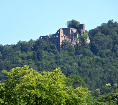 THE  OLD CASTLE RUINS