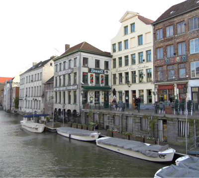 QUAY BY THE LITTLE FISH MARKET BRIDGE