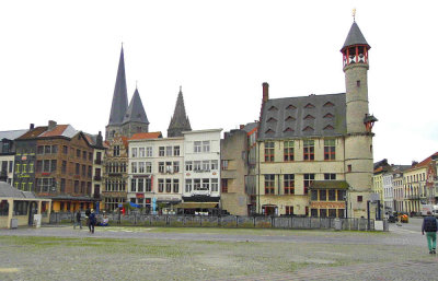  VRIJDAGMARKT SQUARE SOUTH  SIDE