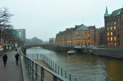 THE ZOLLKANAL AT DUSK