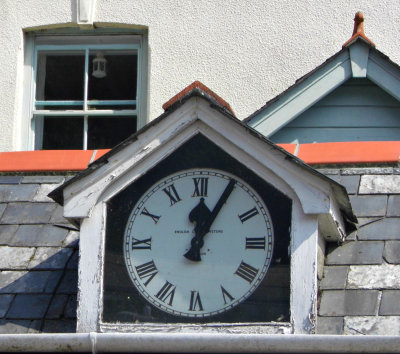 Shop's Vintage Clock 