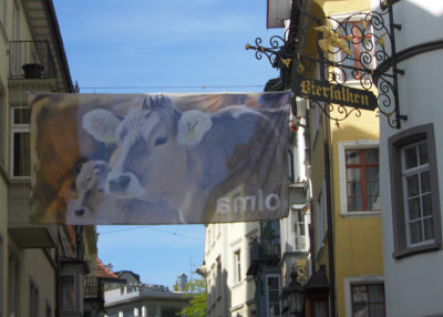Charming Street Banner