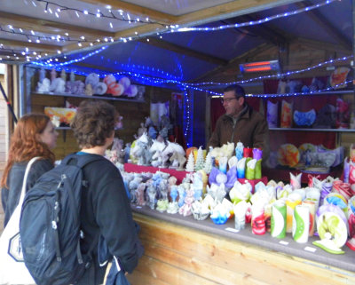 MARKET CANDLE STALL